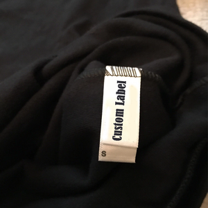 Chi | Suéter Cárdigan Negro Omega Cotton American Apparel para Mujer, con Logotipo de Hermandad Universitaria - Product Image 4