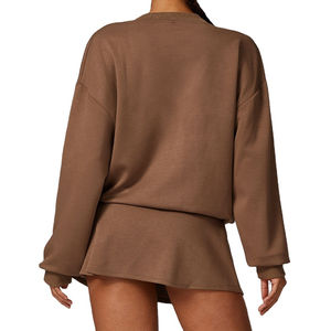 Conjunto deportivo de sudadera y falda para mujer, diseño OEM, talla grande, sudaderas con capucha para correr, falda de tenis con pantalones cortos con forro, ropa deportiva. - Product Image 2