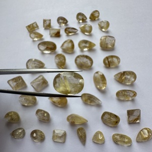 Le lot de rutile doré de 209 carats et 40 pièces de qualité AA, destiné aux fins thérapeutiques et aux tailles allant de 7x12 à 13x17. - Product Image 3