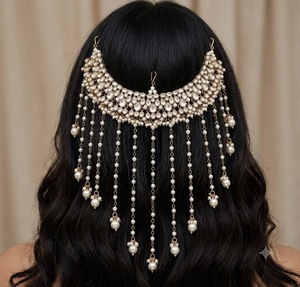 Bijou de tête de mariée indien traditionnel CZ Choti Patti en gros, avec pampilles perlées multi-brins, ornement capillaire de mariage - Product Image 3
