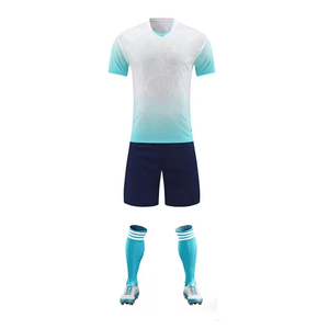 Maillots de foot slim fit hautement recommandés, 100 % polyester, séchage rapide, sublimation, design personnalisé, uniforme de football. - Product Image 2