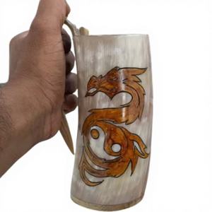 Mug en corne de bœuf artisanal durable avec logo personnalisé, cadeau pour les demoiselles d'honneur, anti-fuite, finition naturelle, authentique récipient à boire viking - Product Image 1
