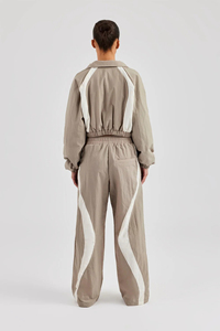 Ensemble survêtement d'hiver personnalisé avec logo, veste zippée en nylon et pantalon de jogging en coton color block, coupe-vent pour l'extérieur - Product Image 4
