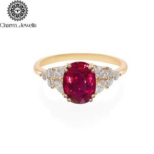 Anillo de Compromiso de Moissanita Chapado en Oro de 18K para Mujer Charm Jewels, Corte Cojín, Engaste de Garras, Diseño Floral, Gema Romántica IGI - Product Image 2