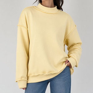 เสื้อสเวตเชิ้ตโอเวอร์ไซส์คอกลมทรงหลวมพิมพ์ลายตัวอักษรสีเหลืองสำหรับผู้หญิงจาก AVEN STAR INDUSTRIES ผ้าสแปนเด็กซ์/คอตตอน แห้งเร็ว - Product Image 1