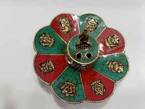 Asthamangal Gift & Craft - Quemadores de Incienso Tibetanos de Metal Multicolor - Duraderos y de Larga Duración para Uso en Todas las Estaciones - Product Image 2