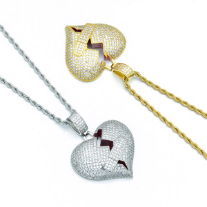 Colgante de Corazón Roto con Incrustaciones de Diamantes Moissanite, Plata 925, Joyería Hip Hop - Product Image 3