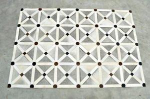 Tapis luxueux en cuir véritable 100% cousu à la main, en peau de vache, durable, élégant, décoration moderne pour la maison, style minimaliste pour le salon - Product Image 5