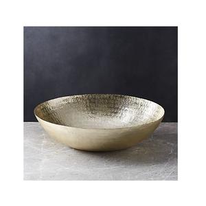 Cuenco de latón diseñado para realzar la decoración de la mesa durante festividades, fiestas, comidas familiares y eventos especiales - Product Image 6