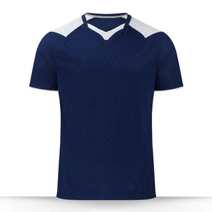 Maillot de football professionnel en tissu doux et respirant, conception athlétique, manches courtes, sublimation, pour une performance optimale - Product Image 6
