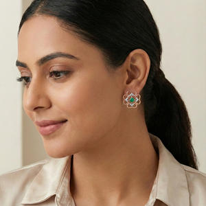 Pendientes de Diamantes Naturales de 0.08 Quilates, Color H-I, Corte Brillante Redondo, Claridad VS-SI, Certificados por IGI, Diamantes Extraídos de la Tierra, Tipo Solitario, para Regalo - Product Image 1