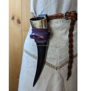 Cuerno de buey hecho a mano Ale Horn Durable Viking Barware para restaurantes, tabernas y coleccionistas - Product Image 3