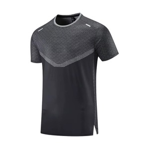 Fabricant de vêtements de sport personnalisés, t-shirt de compression pour la remise en forme, polyester et élasthanne, évacuation de l'humidité, étiquette privée, en gros - Product Image 2