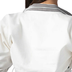 Vestes universitaires pour femmes à col rond, brodées au fil, cousues à la machine et renforcées, design unique, fabriquées par un créateur - Product Image 2