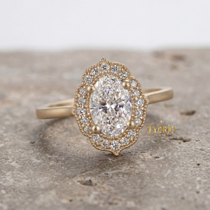 Bague de fiançailles ovale de qualité supérieure avec accent milgrain, bijou élégant et discret, idéal pour une demande en mariage, un événement de mariage ou une occasion spéciale - Product Image 3