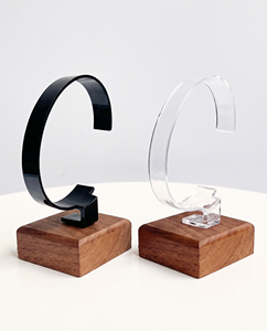 Soporte de Madera Moderno para Relojes, Exhibidor de Escritorio con Acabado Pulido, Diseño Duradero, Orientación Vertical, Preensamblado - Product Image 5