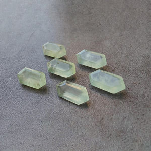 Pierre précieuse naturelle Prehnite facettée, taillée en hexagone, calibrée, qualité AAA+, vert clair, pierre en vrac pour la vente en gros de bijoux, cabochon - Product Image 4