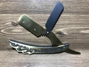 Navaja de Afeitar Profesional para Barbería, de Acero Inoxidable Sólido con Logotipo Personalizado, con Hoja Expuesta - Product Image 4