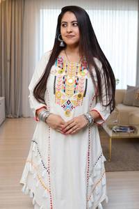 Salwar Kameez en coton Khadi blanc, tenue ethnique indienne embossée, robe à franges pour femmes, tenue de soirée, séchage rapide, toutes saisons - Product Image 2