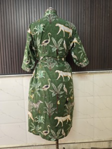 Bata de baño de algodón tejido de manga corta y cuello en V para mujer, suave, transpirable, clásica, para otoño, primavera, verano, ropa de dormir para el hogar - Product Image 4