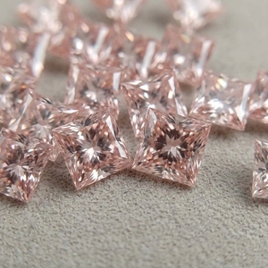 Magnifique pierre rose vif fantaisie de 2-4 mm, taille princesse, clarté VVS VS, percée au laser, CVD, cultivée en laboratoire, taille personnalisable, idéale pour la fabrication de bijoux - Product Image 4