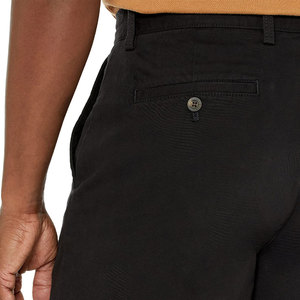 Shorts Bermuda Vintage Vert Uni en Coton pour Homme avec Cordon de Serrage et Poches, Style Décontracté, Coupe Mi-Haute - Product Image 6