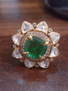 Amaira Jewels Flower Shape Classic <b>Cocktail</b> <b>Ring</b> Green Doublet Square Stone 18K <b>Gold</b> Plated Women's Glam Engagement Jewelry - Product Image 6