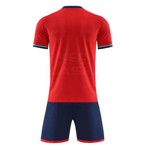 Uniforme de Fútbol Personalizable, Transpirable y de Alta Calidad, Disponible para Pedidos al por Mayor, Varios Tamaños, Colores y Estilos para Equipos y Jugadores - Product Image 2