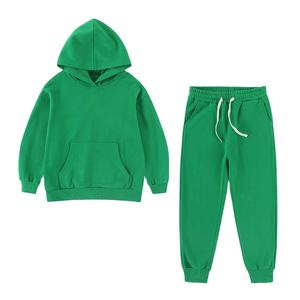 OEM Otoño Invierno niños sólido sudaderas con capucha Jogger chándal liso logotipo personalizado algodón niños chándales conjuntos de ropa - Product Image 1