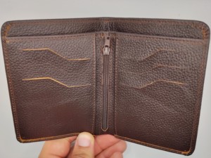 High Quality Short <b>Trifold</b> Customized Microfiber Synthetic Leather Multi-Card Business Design Wholesale Low MOQ Premium Card - Product Image 3