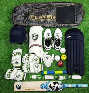 Kit Completo de Ediciones Internacionales para Jugadores: Guantes y Protecciones de Bateo Altamente Protectores, y Kit de Bate de Cricket de Madera de Salgueiro Inglés - Product Image 3