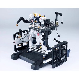Base de présentation pour hangar d'entretien de mecha à l'échelle 1/144, plateforme universelle de réparation de robots, support de diorama compatible avec les kits de modèles RG HG - Product Image 4