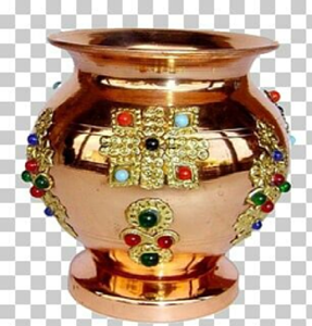 Kalash doré magnifiquement peint avec des motifs en émail colorés et un couvercle en feuille de mangue. Charmes ethniques disponibles à prix de gros. - Product Image 5