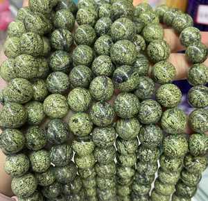 Cuentas de Serpentina Verde Natural de Rajasthan, Facetadas y Lisas, Hechas a Mano, Certificadas por IGI, para Joyería, ZUBEDA GEMS - Product Image 1