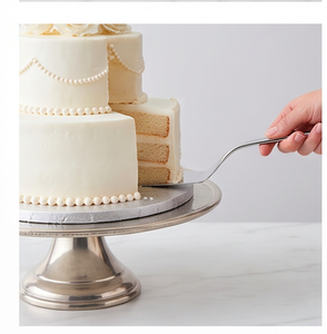 Couteau à gâteau élégant et simple, finition argentée brillante, spatule et couteau de service pour cérémonies et mariages - Product Image 6