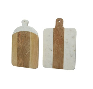Planche à découper en bois de forme rectangulaire avec poignée pour couper les légumes et la viande, artisanat fait main - Product Image 6
