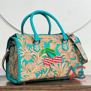 Nouveauté : Sacs de voyage et sacs de week-end Speedy en cuir véritable turquoise, grande capacité, à carreaux cerise, design artisanal - Product Image 1