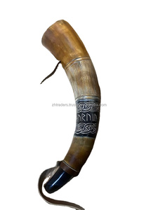Cuerno de Búfalo Pulido a Mano con Anillo de Latón, Estilo Vikingo, Impermeable, para Recreación de Batallas y Decoración - Product Image 2