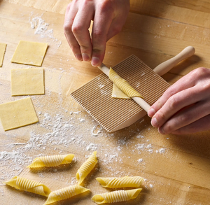 Planche à rouler en bois pour pâtes et nouilles, motif poisson, ustensile de cuisine domestique à prix avantageux - Product Image 6