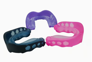 Protector Bucal Deportivo de Silicona Personalizado con Marco de Aluminio, Anti-Ronquidos, Protección Contra el Rechinamiento de Dientes, Moldeable, Ajustable, Ajuste Universal - Product Image 6