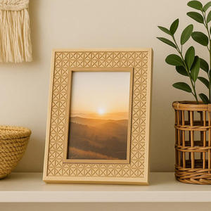 Marco de Fotos de Madera Maciza Hecho a Mano, Decorativo, para Mesa, Hogar, Oficina y Sala de Estar - Product Image 2