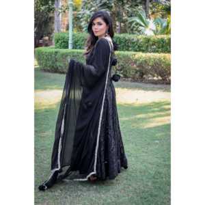 Ensemble Anarkali classique noir avec broderie, taille XS, tissu en mousseline de soie - Product Image 5