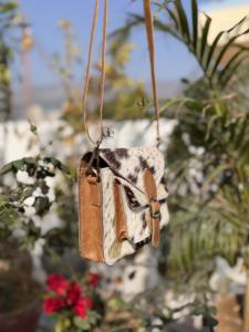 New Designer Sling Bag Western Cowhide Fur <b>Leather</b> Stylish <b>Handbag</b> Hair On Hide Fur Bohemian Hot Sale Women's Multi Uses Bag - Product Image 2