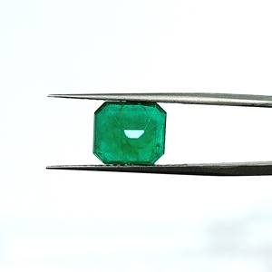 Esmeralda Octogonal Verde de 4.14 Quilates de Zambia, Gema Suelta - Product Image 5