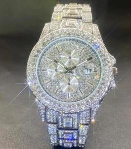 Reloj de Acero Inoxidable con Diamantes Moissanite Estilo Japonés en Oferta, Ideal para Promociones Corporativas - Product Image 3