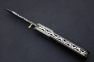 Cuchillo Plegable de Acero de Damasco con Mango de Palisandro, Funda para Transporte Vertical, Cuchillo de Bolsillo EDC para Caza y Camping, Punta de Gota, Compatible con OEM - Product Image 5