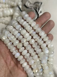 Perles facettées en pierre de lune arc-en-ciel de 10 mm et 12 mm, brin de 16 pouces, grande taille, pierre précieuse naturelle en pierre de lune arc-en-ciel, vente en gros - Product Image 2