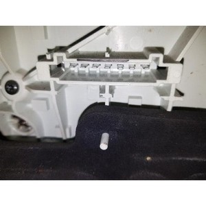 300 2004-2010 Feu arrière droit d'occasion OEM A2118200664 - Product Image 4