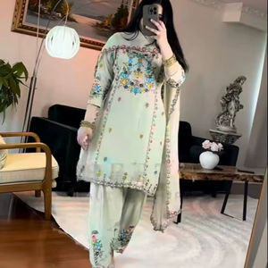 Conjunto de Traje de Fiesta para Mujer de Diseñador, Top, Dhoti, Salwar, Dupatta, Seda Chinnon Pesada, Moderno, para Todas las Temporadas - Product Image 1