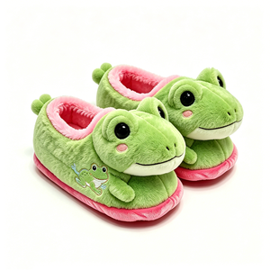 Pantoufles en peluche personnalisées pour Noël, jolies pantoufles d'intérieur pour adolescents, pantoufles en peluche grenouille, pantoufles en peluche pour l'hiver - Product Image 3